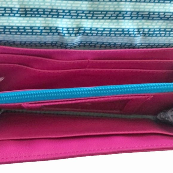 Vera Bradley RFID Audrey Phone Wallet, Superbloom - Picture 4 of 5